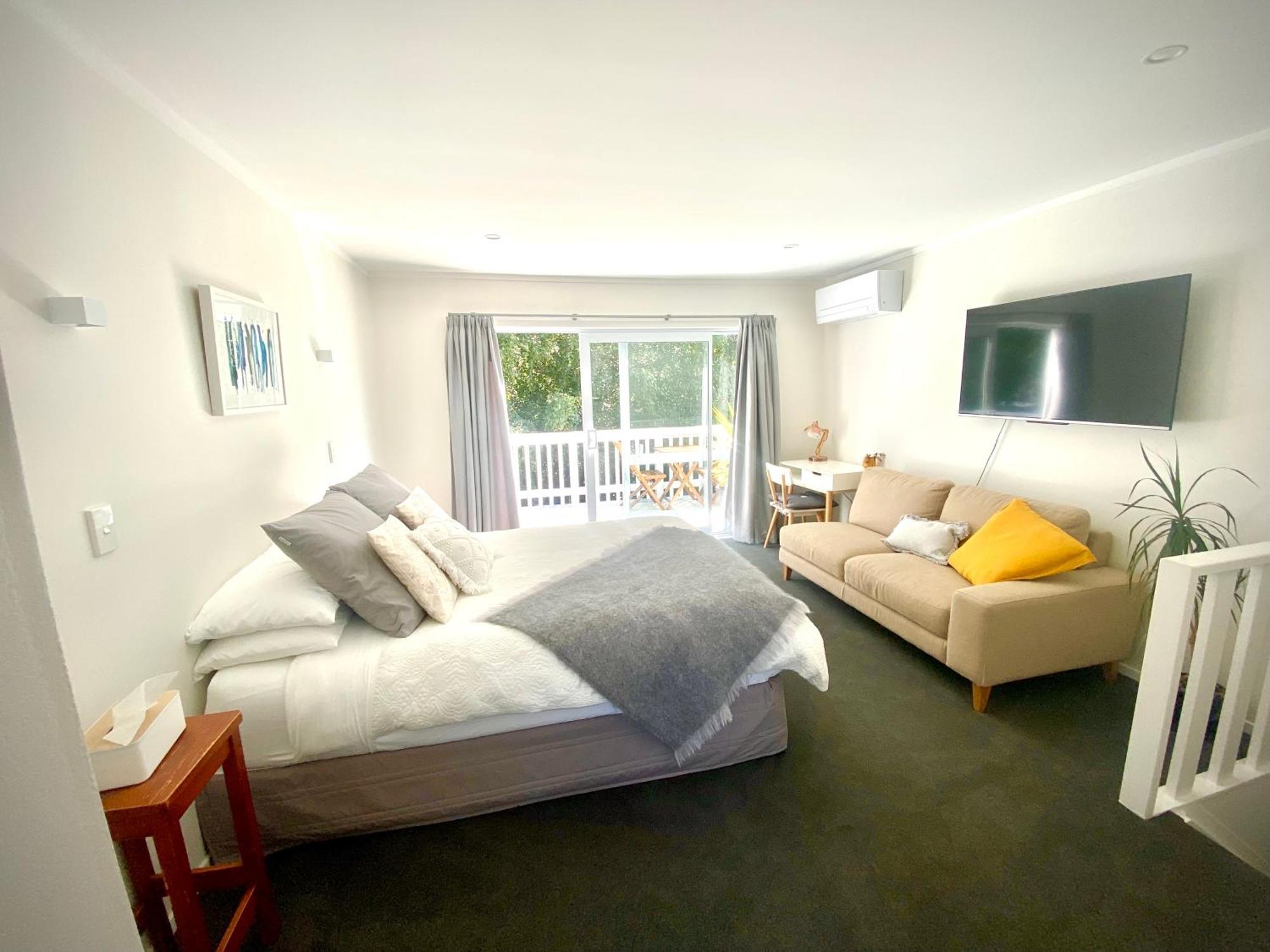 2 Mile Bay Guesthouse 陶波 外观 照片