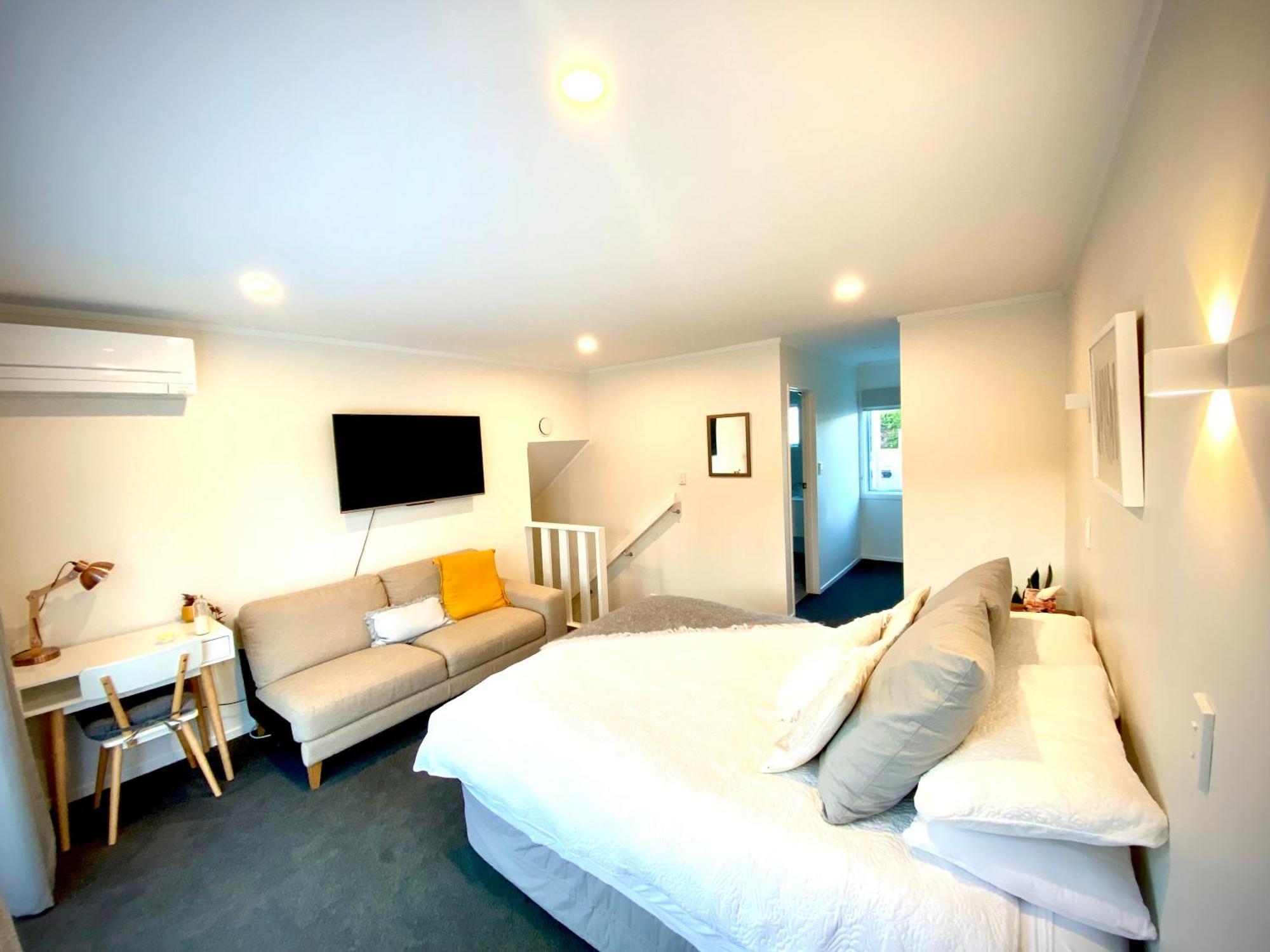 2 Mile Bay Guesthouse 陶波 外观 照片
